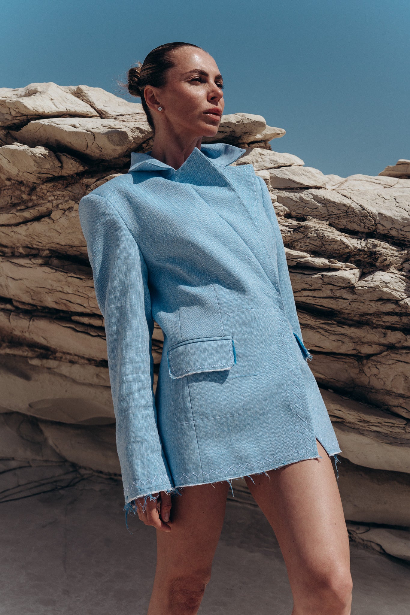 Limited Edition The Raw-Edge Linen Sculptor Blazer