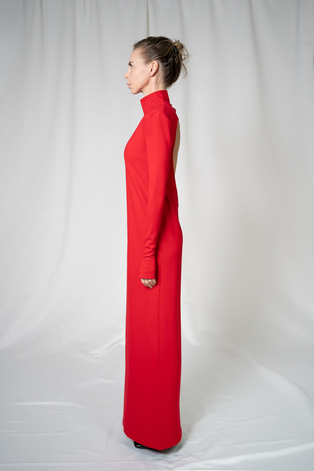 Open Back Heart Maxi dress in Red