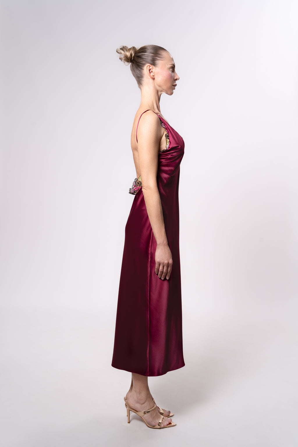 Vanessa Dress in Burgundy