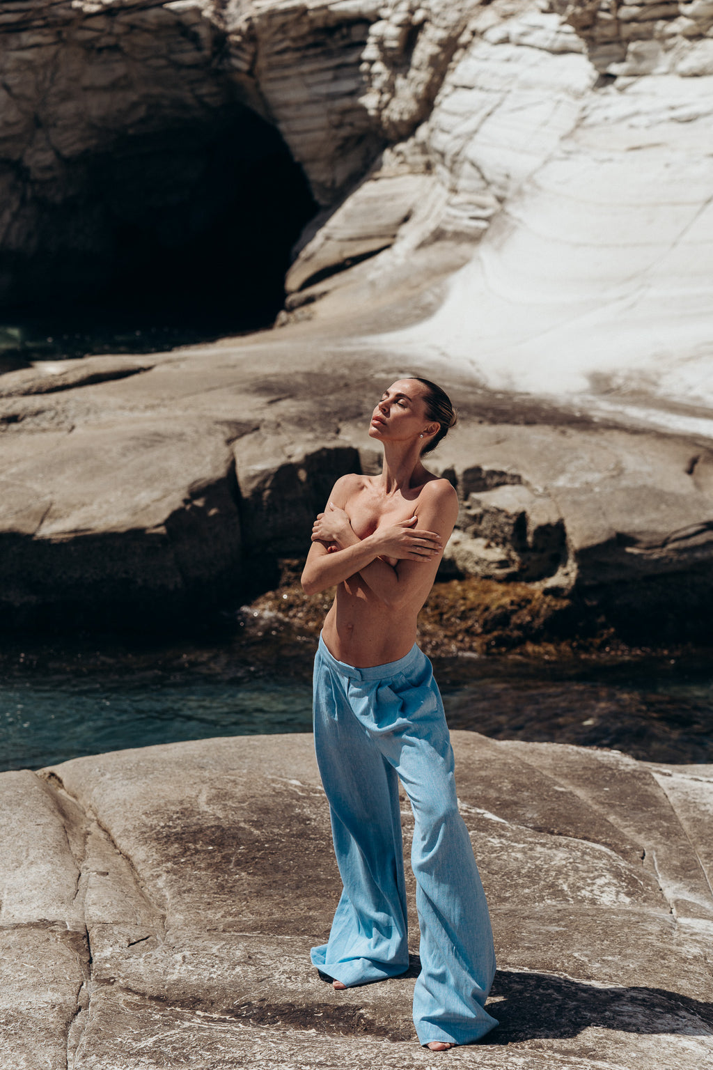 Limited Edition The Wide-Leg Linen Horizon Trousers