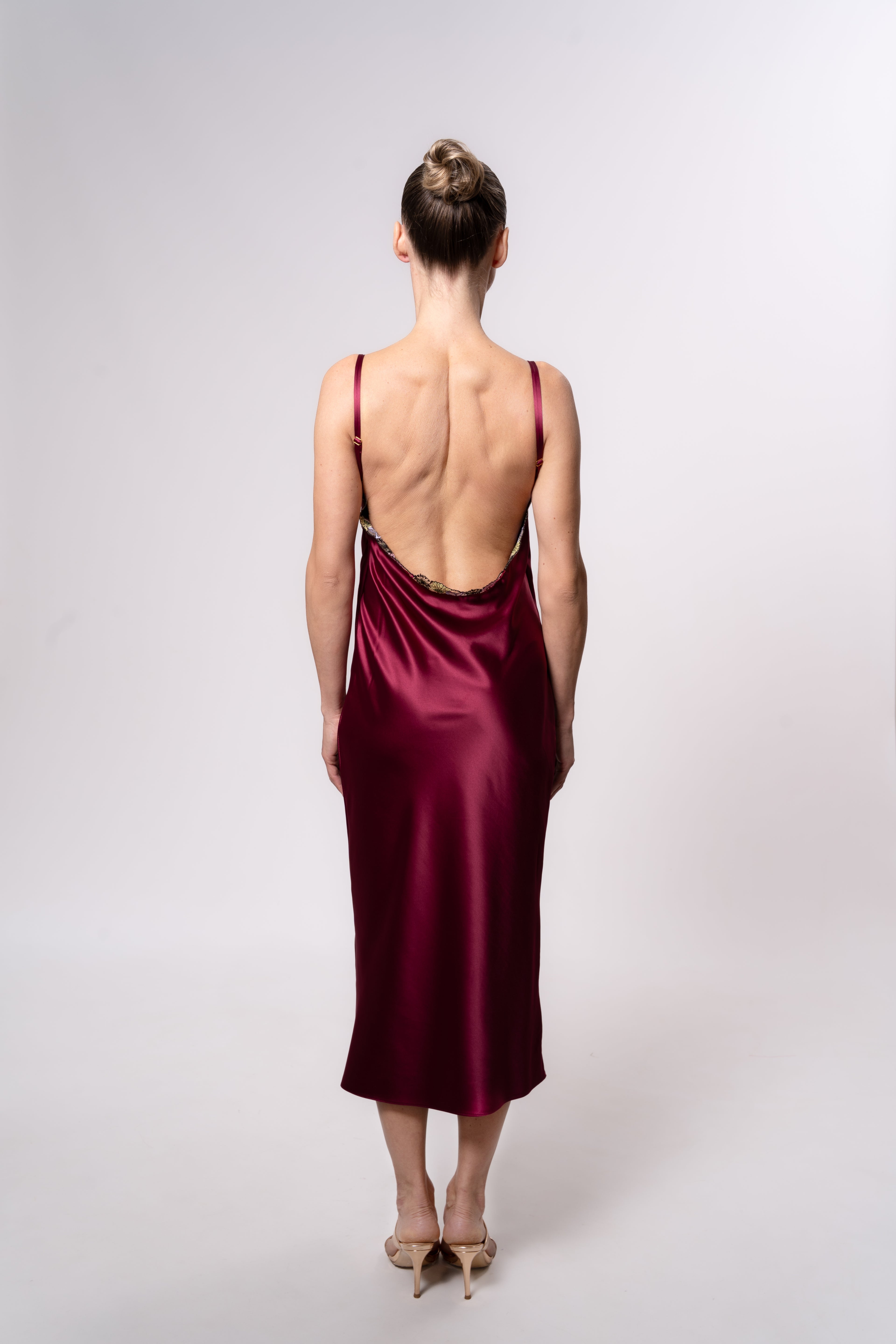 Vanessa Dress in Burgundy